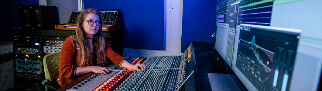 women using music technology